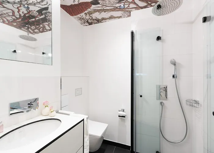 Studiohouse Frankfurt Aparthotel 4*